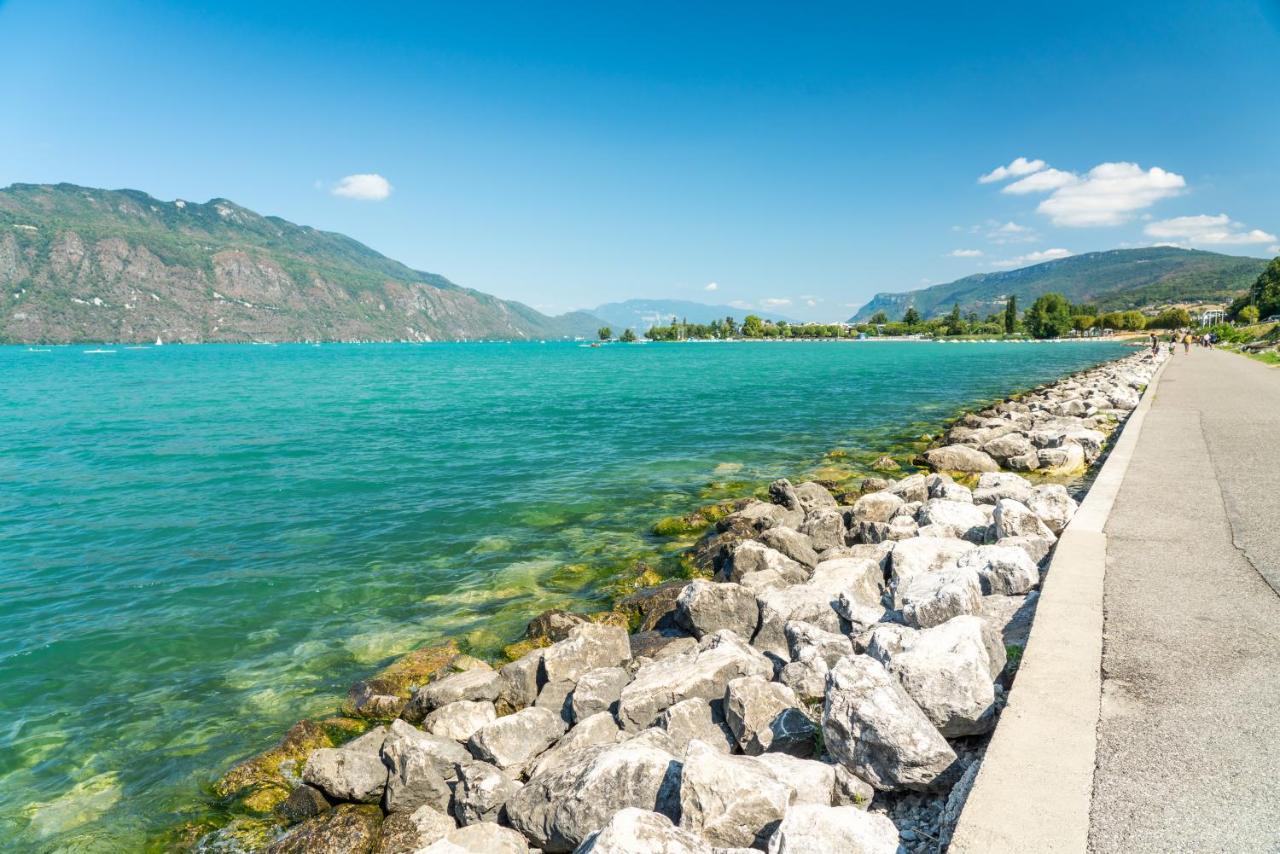 Cabana & Fenetre Sur Lac - Terrasse & Parking Tresserve 외부 사진